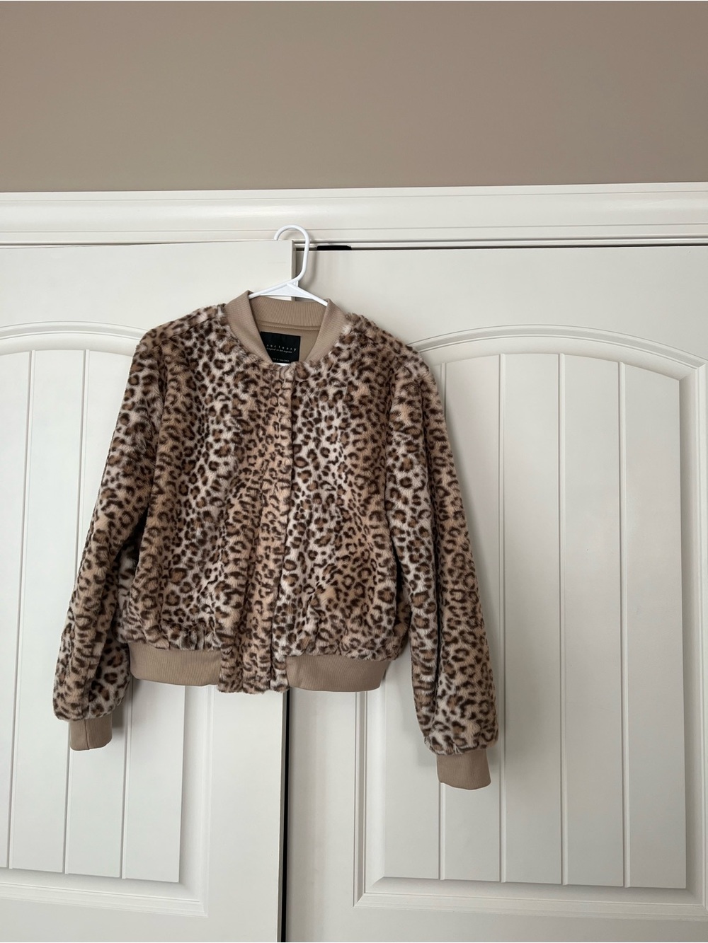 Sanctuary Faux Fur Leopard-Print Bomber Jacket - Beige/Tan
